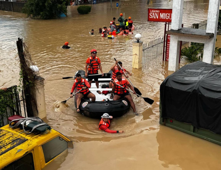 Reinforcements on the way to help typhoon-hit Bicol - IBCTV 13